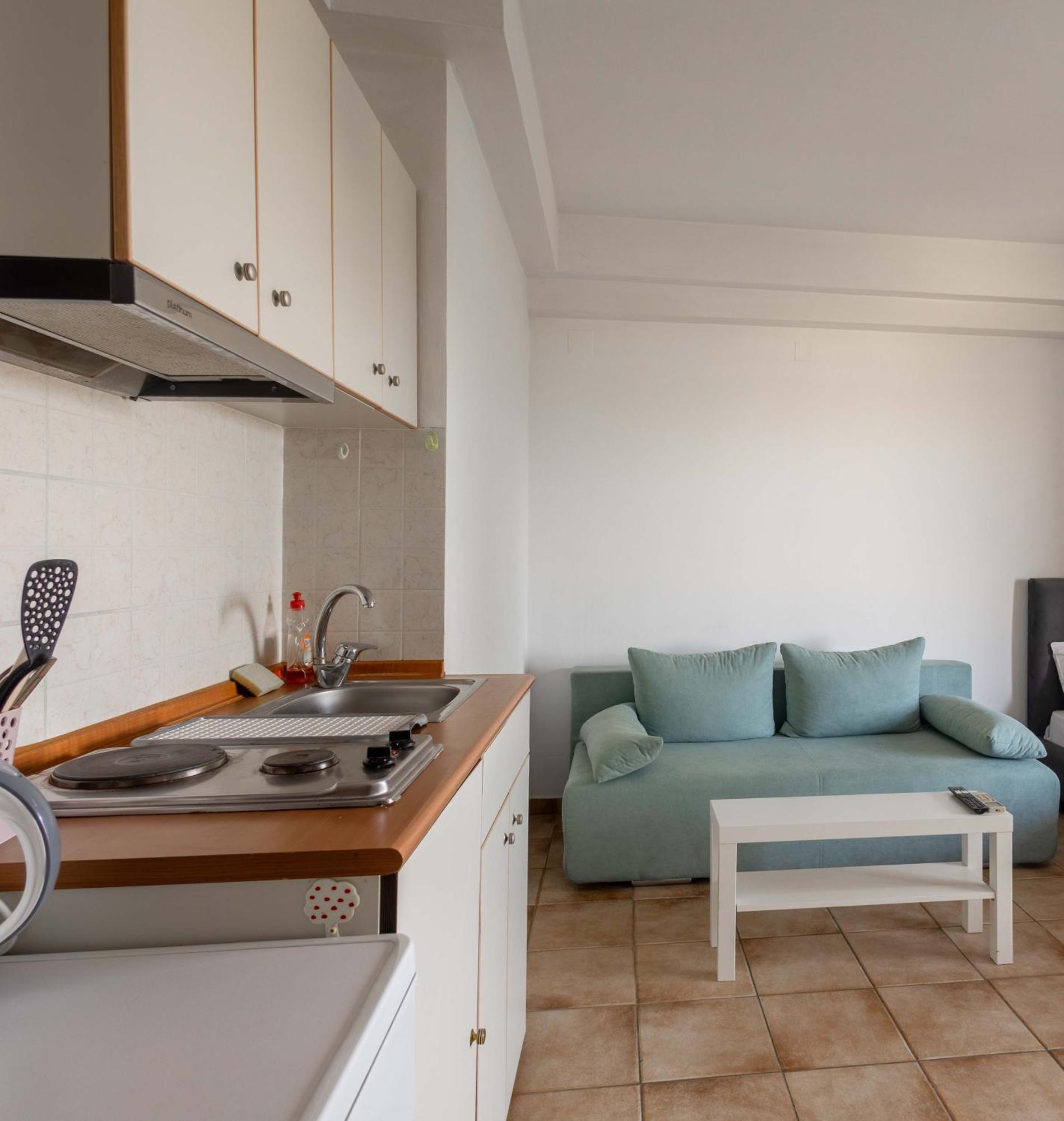 Elia Mini Suites 6 Larissa Ngoại thất bức ảnh